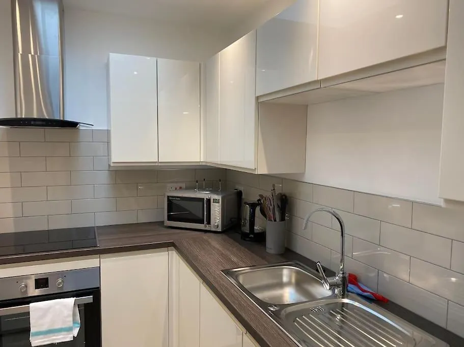 Ranmoor Serviced Apartments At Wilkinson Lane- The Burlington Suite Sheffield 0*,