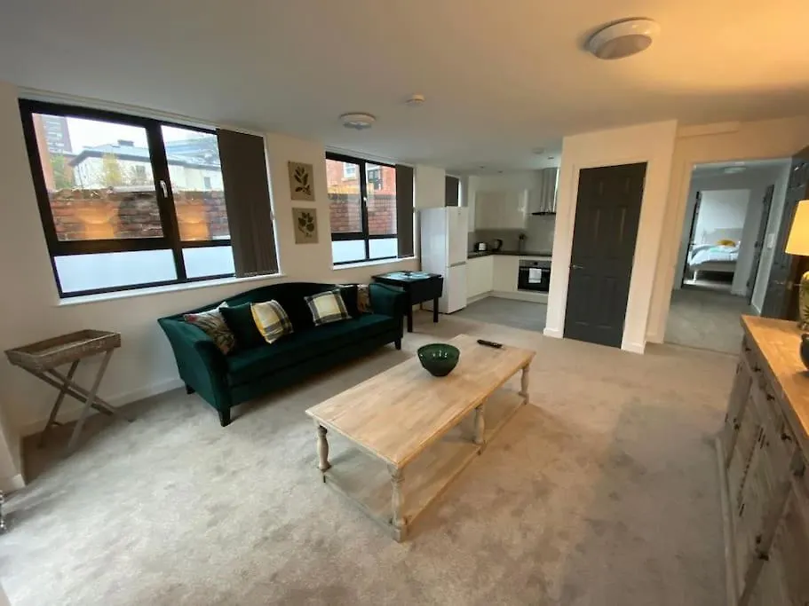 Ranmoor Serviced Apartments At Wilkinson Lane- The Burlington Suite Sheffield